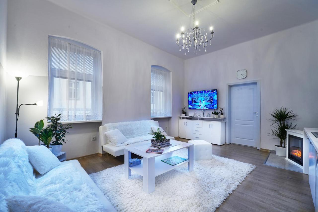 Apartman Bb Centrum بانْشكا بيشتريتْسا المظهر الخارجي الصورة