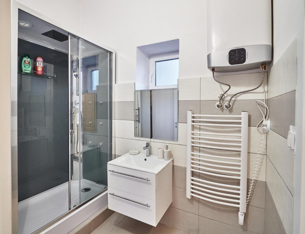 Apartman Bb Centrum بانْشكا بيشتريتْسا المظهر الخارجي الصورة